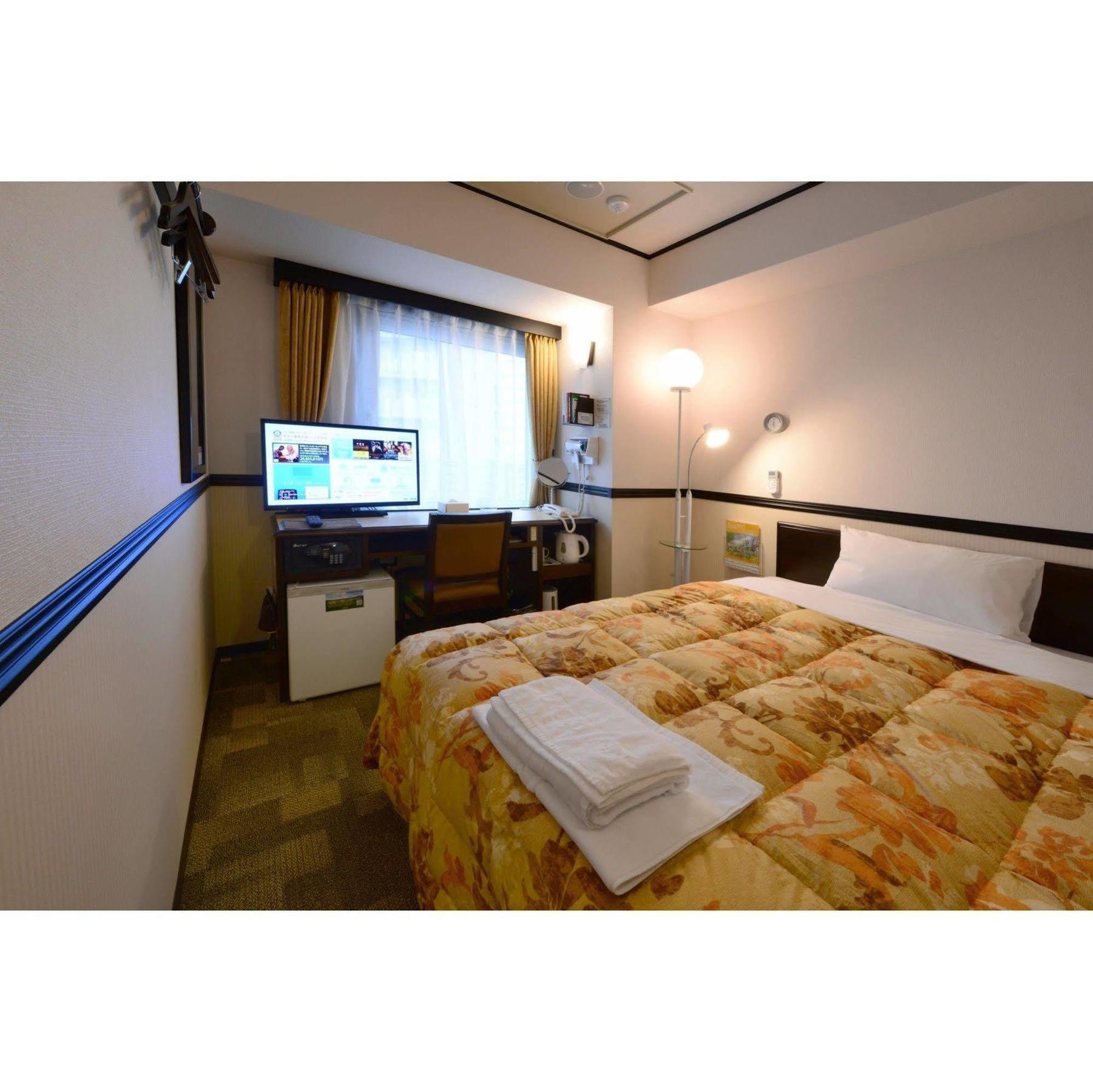 Toyoko Musashi-nakahara Ekimae Hotel